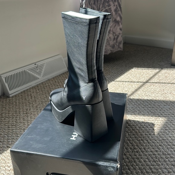 Princess Polly Shoes - Windsor Smith Baddest Black Stretch Sock Boots